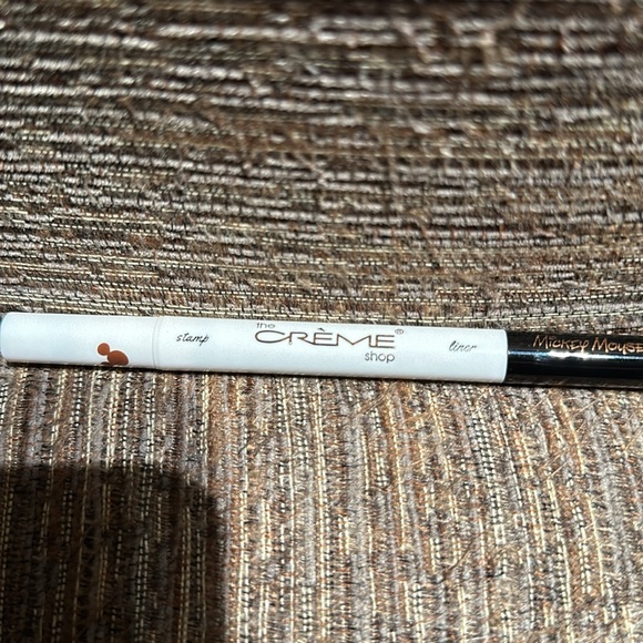 New in box Mickey mouse eyeliner with Mickey stamp (brown) - Picture 3 of 3
